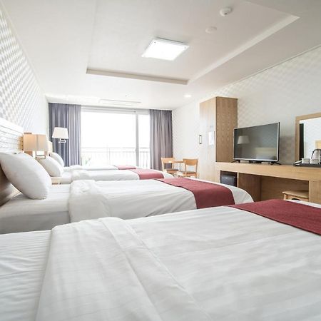 Breeze Bay Hotel Seogwipo Exterior foto