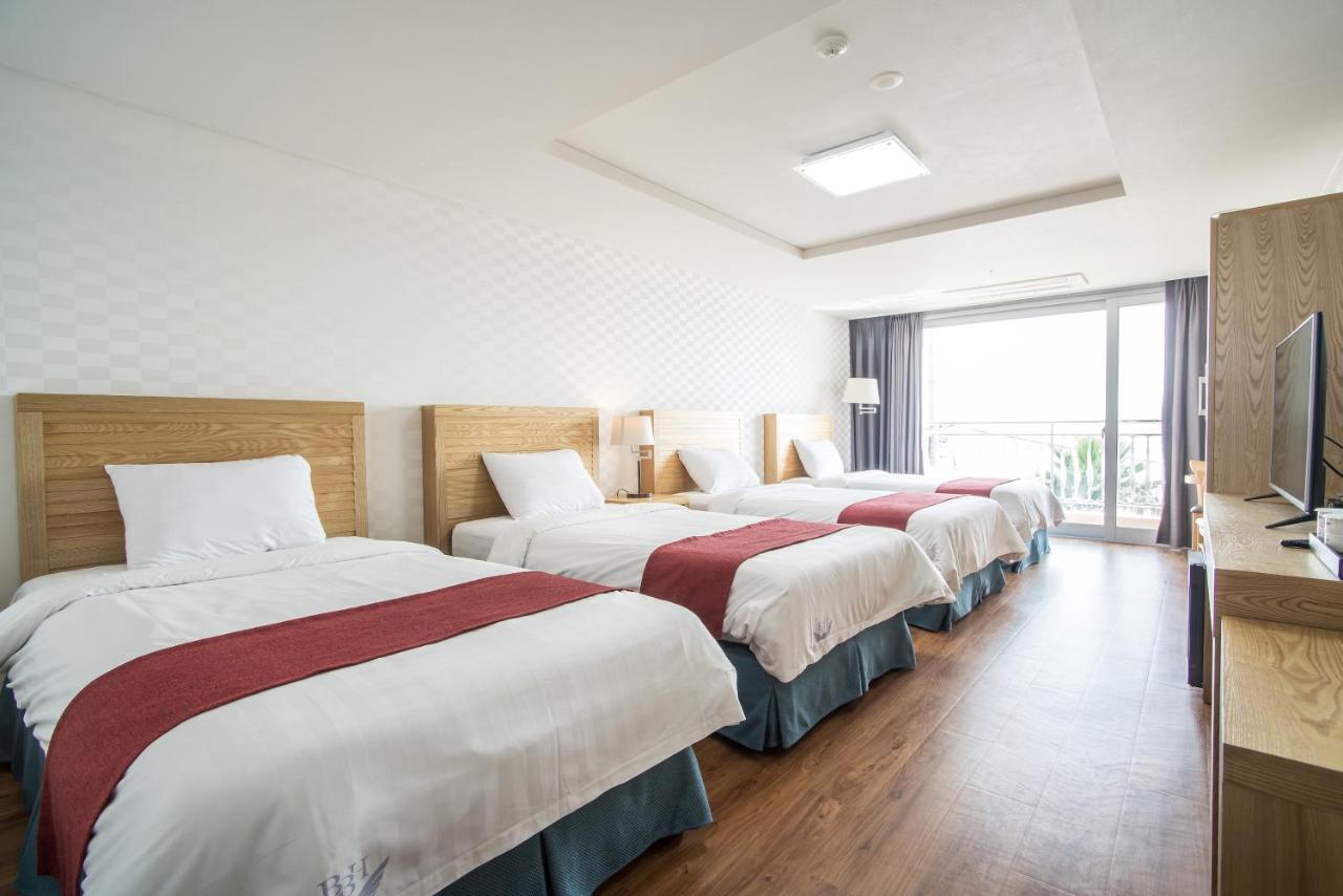 Breeze Bay Hotel Seogwipo Exterior foto