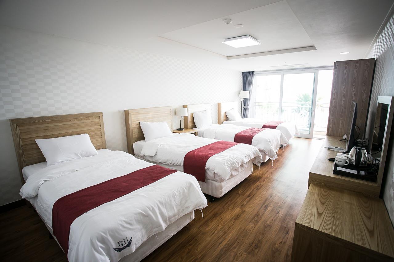 Breeze Bay Hotel Seogwipo Exterior foto