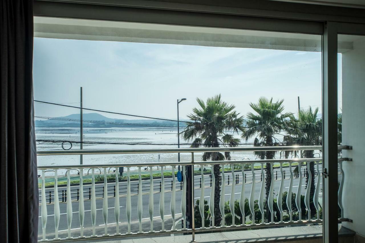 Breeze Bay Hotel Seogwipo Exterior foto